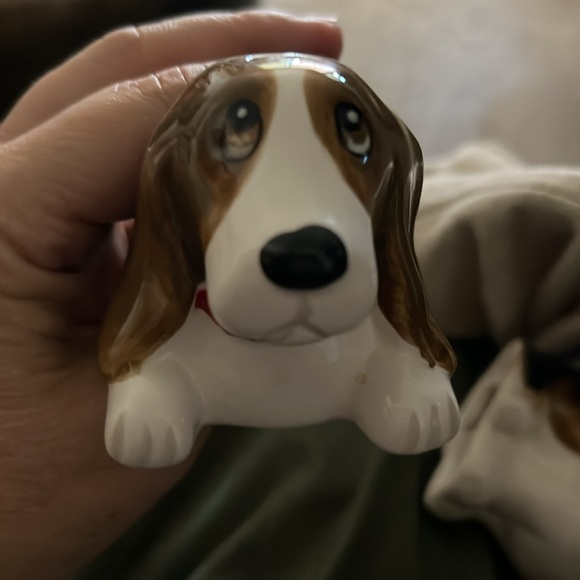 Ceramic Dog Salt and Pepper Shakers - Brown and White - Picture 6 of 7